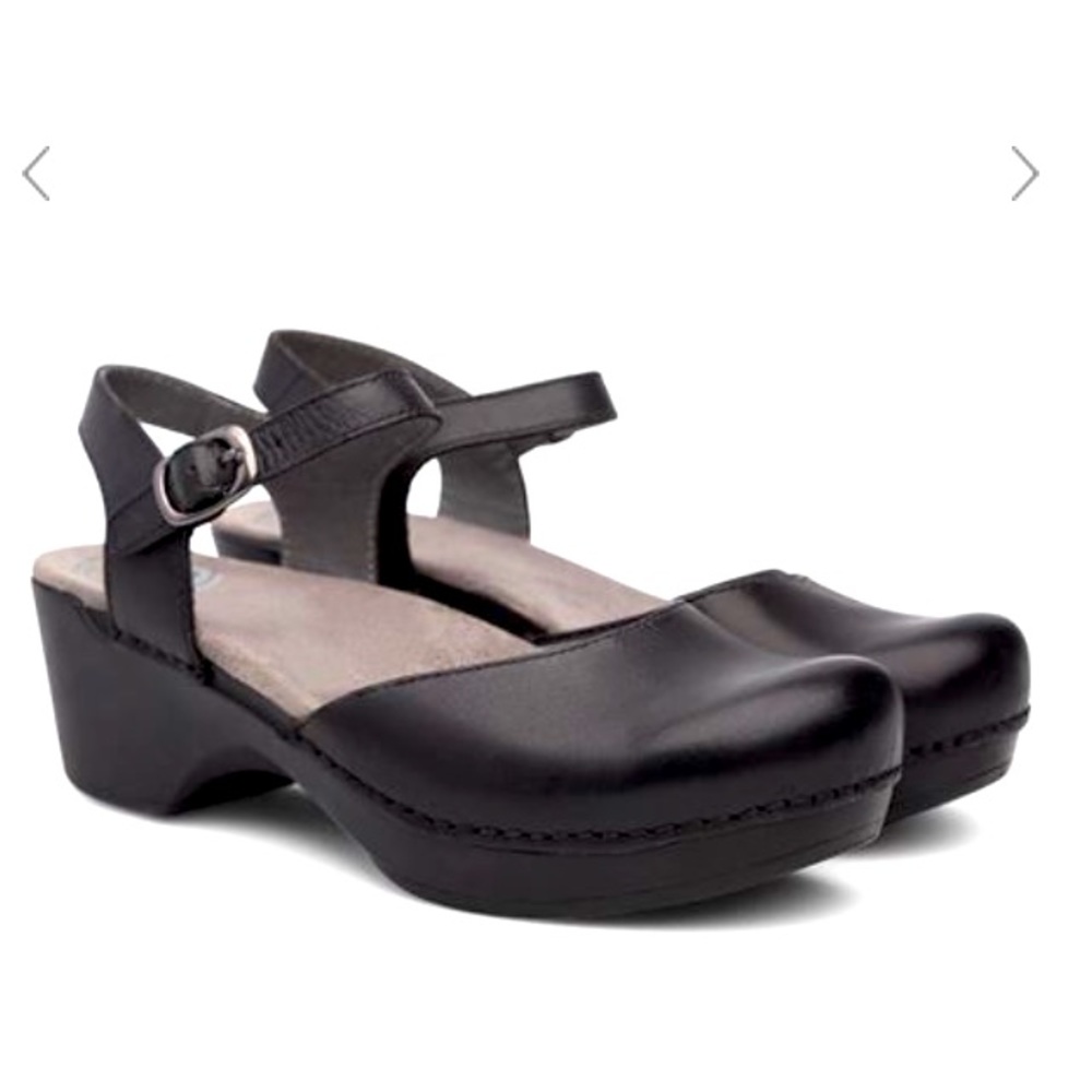 Dansko Sam Soft Full Grain Black Maryjanes
